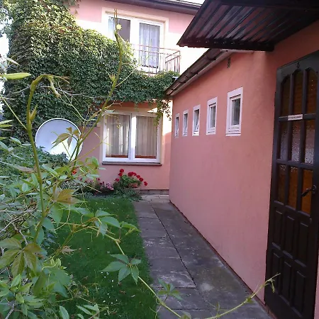 Homestay U Emilii Goscinne